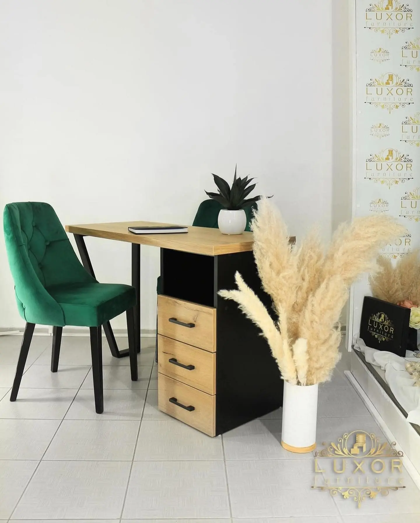 LUX.M5 Lux M5 - Slika 1